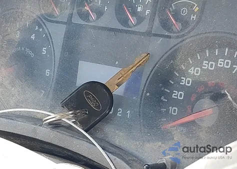 2010 Ford F-150 Stx из США, поврежденный, VIN 1FTEX1EWXAFB68716